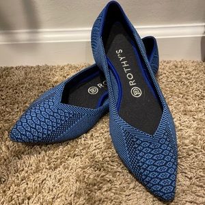 Rothy’s Blue Python Pointed Flats